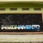 "Insegnamento" quarzo e spray su muro 72mq Villamar 2019