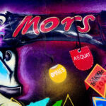 Mors Aequat Omnes Quarzo e spray su parete 4,5m² Olbia 2026
